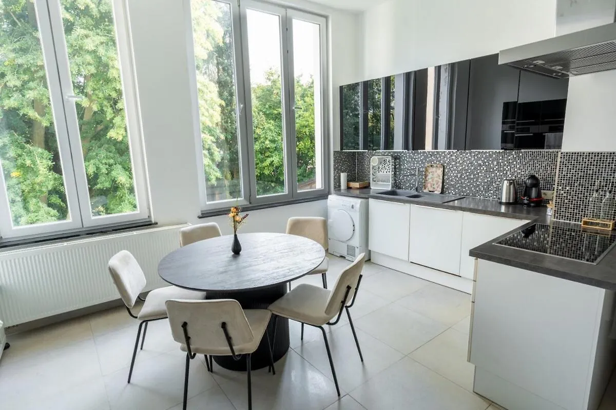 Cozy And Luxurious Apartment In Brussels, Laeken 0*, Brussels